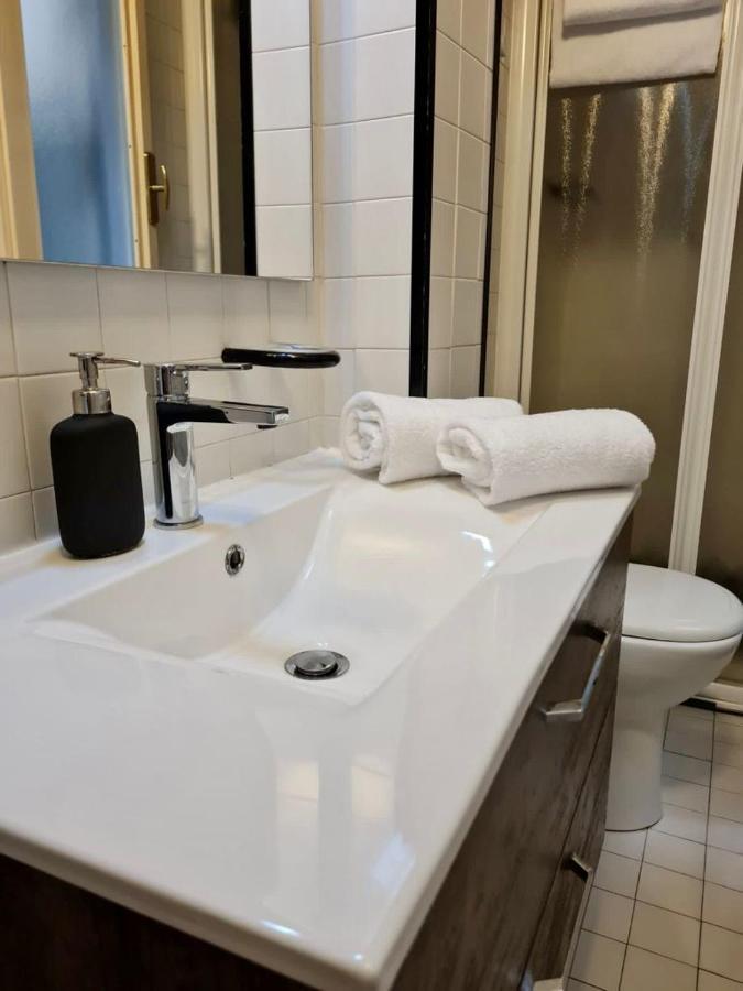 Monolocale Oberdan Apartment โบโลญญา ภายนอก รูปภาพ