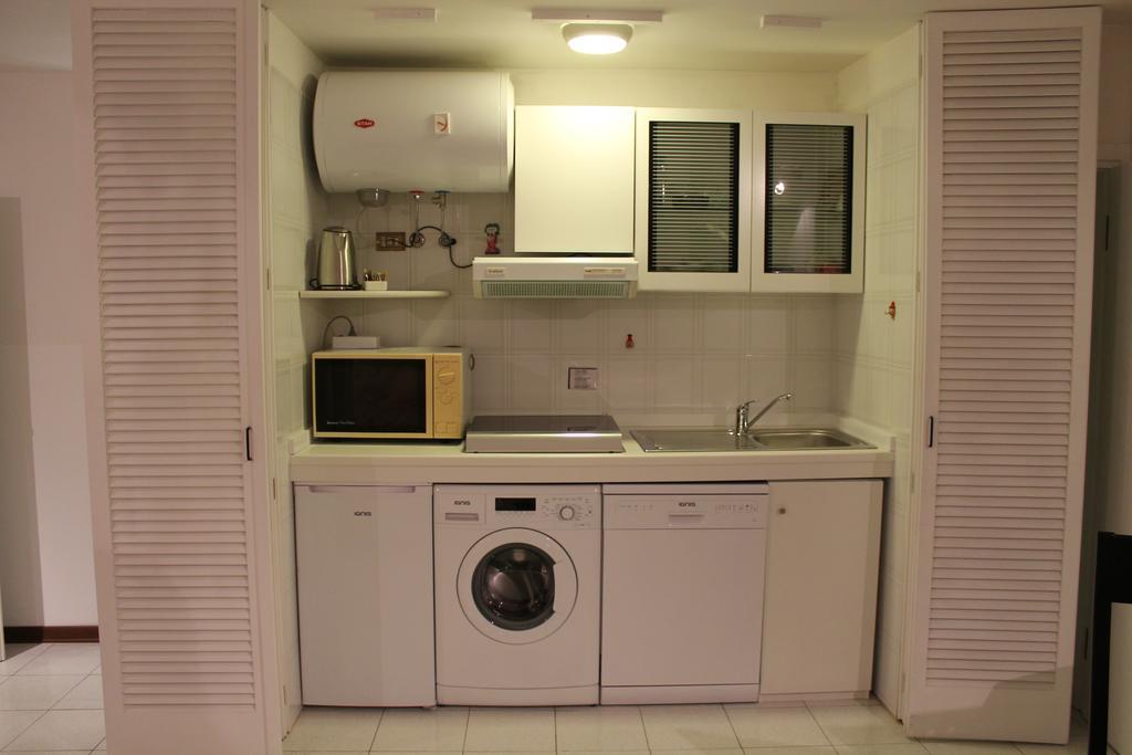Monolocale Oberdan Apartment โบโลญญา ภายนอก รูปภาพ